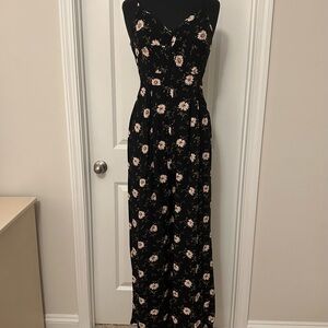 American Eagle Black Floral Jumpsuit Size Small